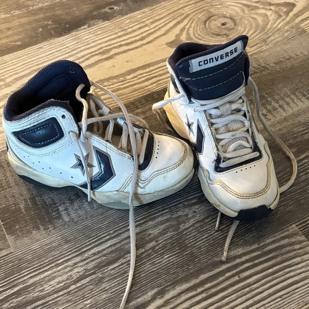 Vintage Converse Kids Navy and White mid-Top Sneakers